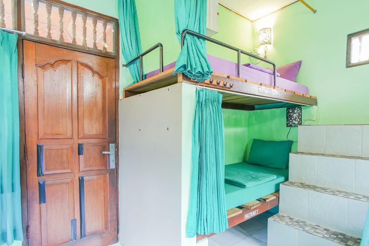 Padi-Padi Hostel & Bar Ubud Buitenkant foto