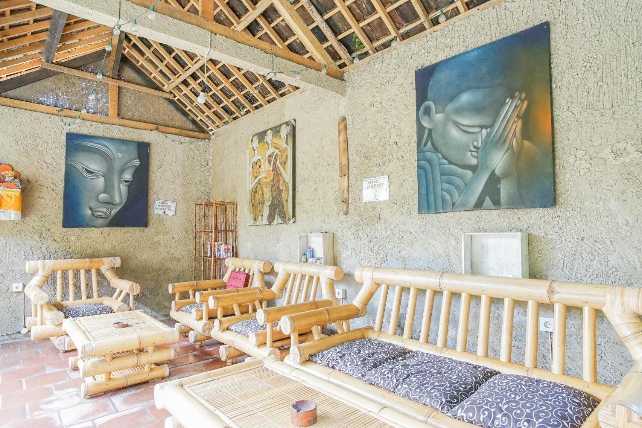 Padi-Padi Hostel & Bar Ubud Buitenkant foto